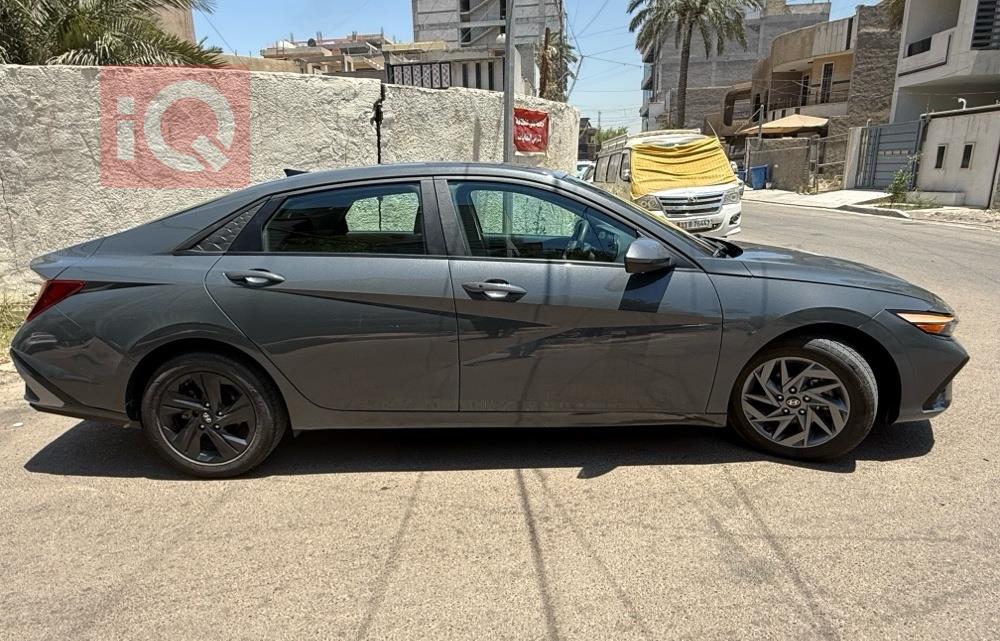 هيونداي النترا